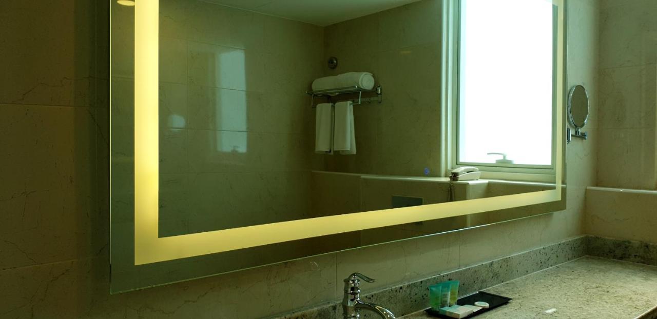 Jacob'S Garden Hotel Dubai Exterior photo